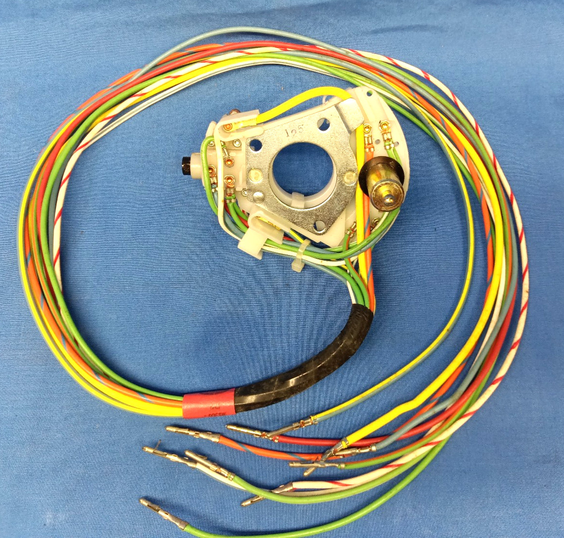 NOS 1967 1968 Ford Mustang Non-Tilt Steering Wheel Turn Signal Switch NOS 1967 1968 Ford Mustang Non-Tilt Steering Wheel Turn Signal Switch