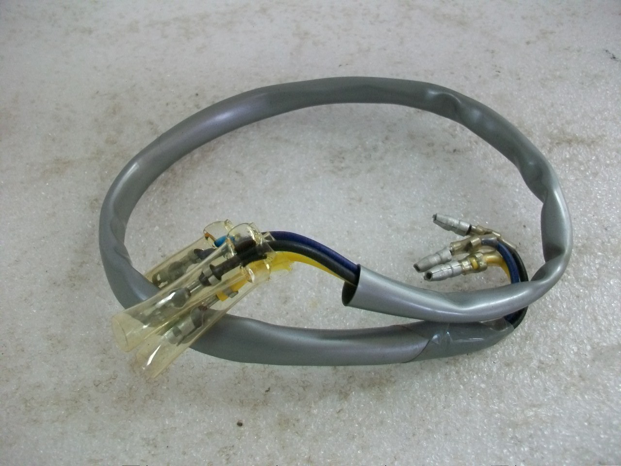 NOS OEM 1974 1975 1976 Yamaha DT250 DT400 Tail Lamp Cord 438-84517-00 NOS OEM 1974 1975 1976 Yamaha DT250 DT400 Tail Lamp Cord 438-84517-00