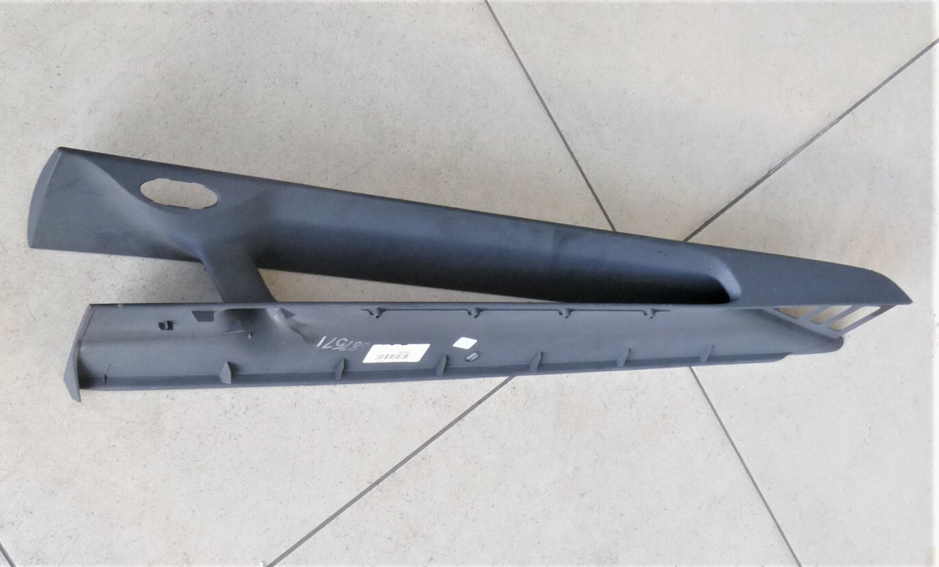 2016-2019 McLaren 570S 570GT 540C Right Passenger Door Panel Vent 13A2734CP OEM