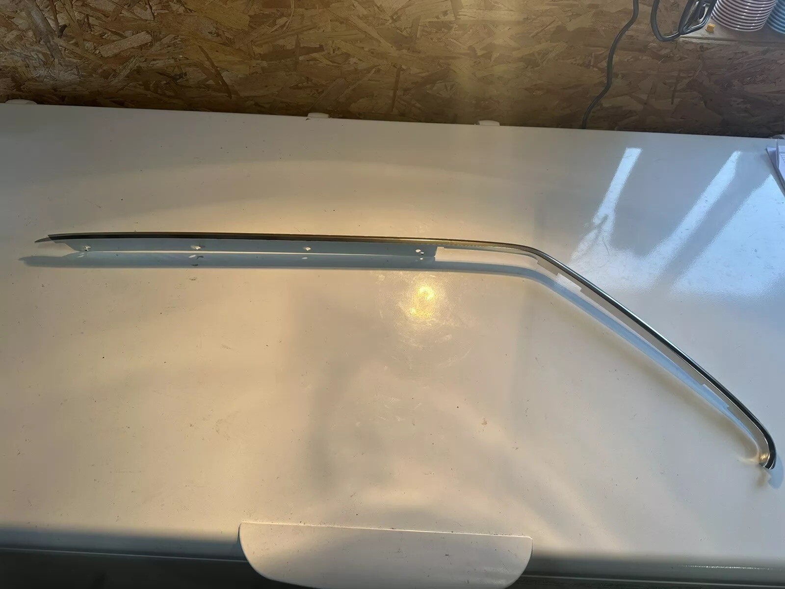New 1973-1989 Mercedes-Benz Left Side SL Hardtop  Molding *1076980701 Genuine