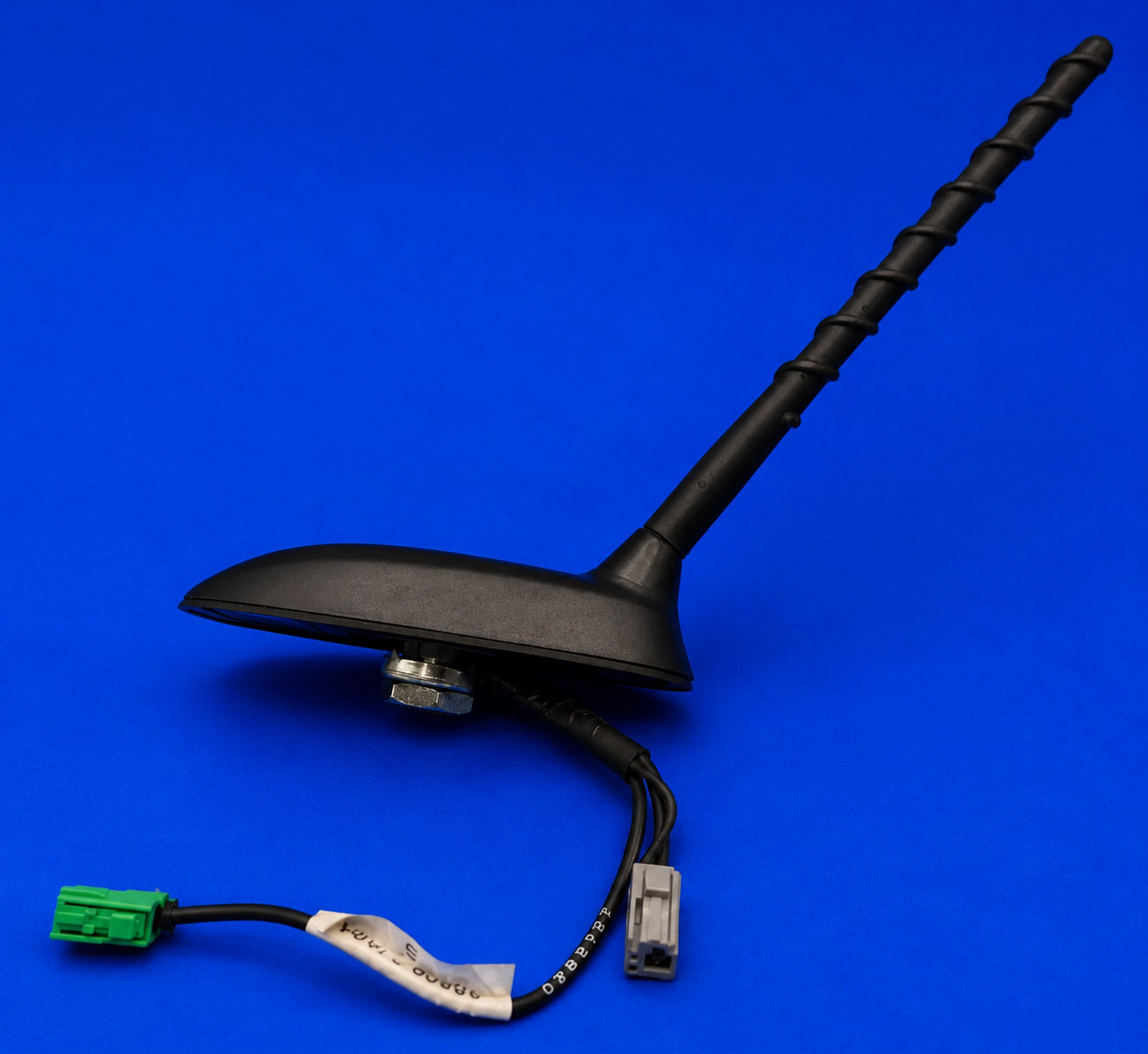 2013 - 2019 Nissan Pathfinder OEM Roof Radio Antenna Satellite 28208-3JA0A 3698