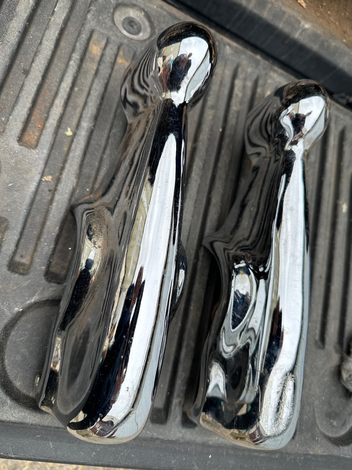 1946 1947 1948 Chrysler Windsor Saratoga New Yorker chrome bumper guards PAIR