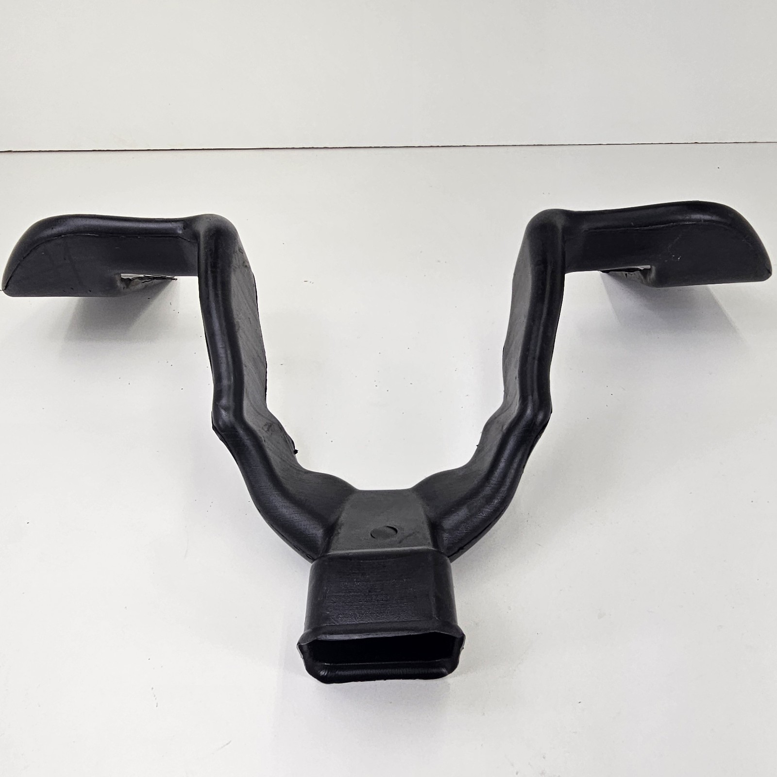 2008-2009 Ford Taurus Center Console Ductwork Assembly 5F93-18C464-AD 2008-2009 Ford Taurus Center Console Ductwork Assembly 5F93-18C464-AD