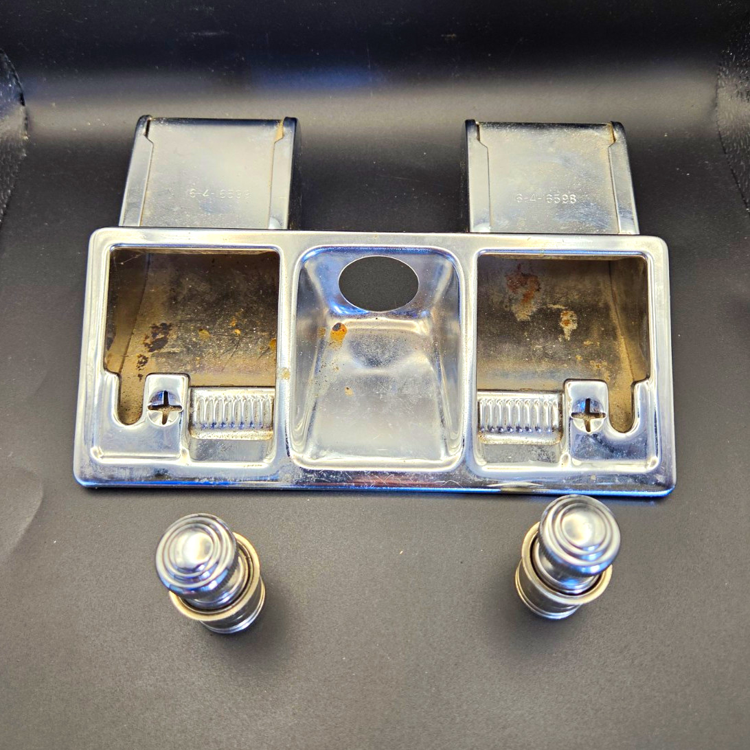 1986-93 Cadillac DeVille OEM Dual Dash Ashtray Assembly + 2 Lighters 16416598
