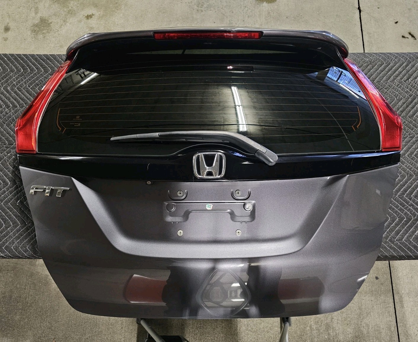 2015-20 Honda Fit Deck Lid/Liftgate/Tailgate/Trunk Lid (NO SHIPPING)