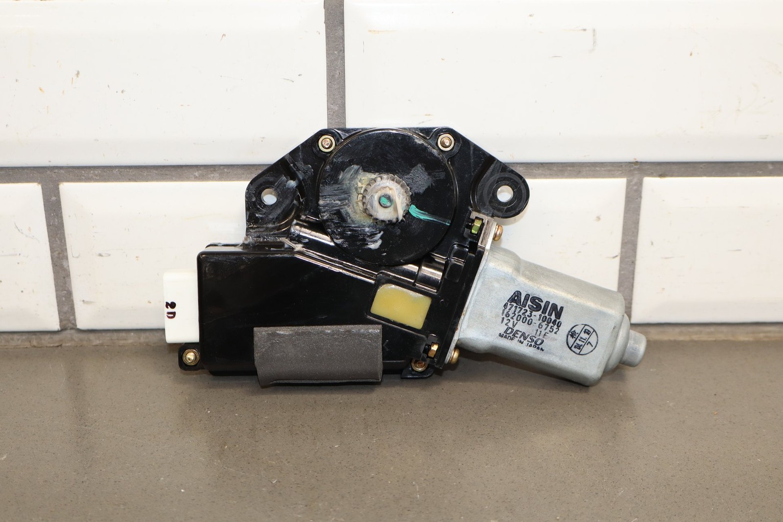 2003-2009 Hummer H2 - Sun Roof Motor 15781626