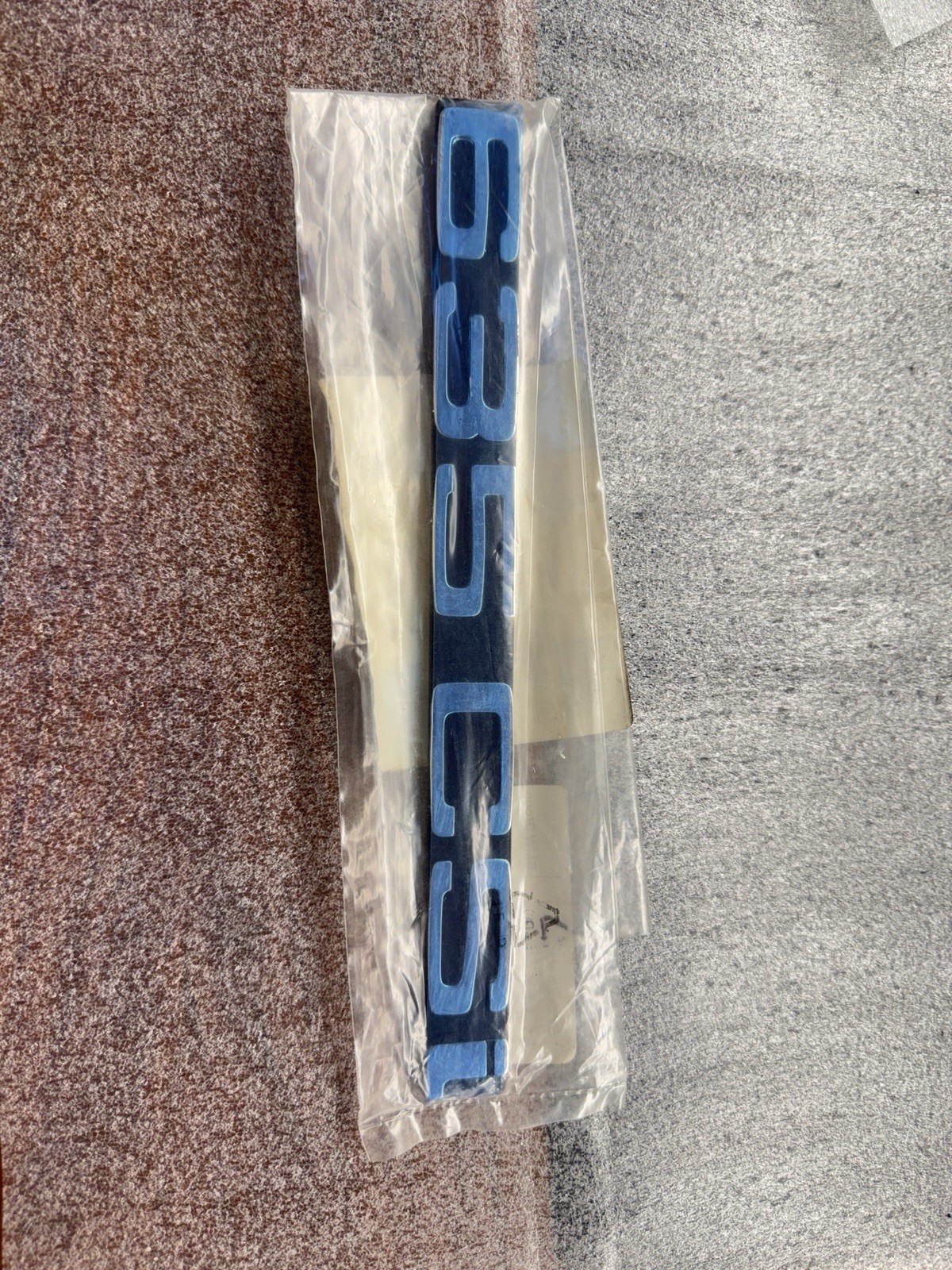 NOS EURO BMW 635CSI TRUNK BADGE E24