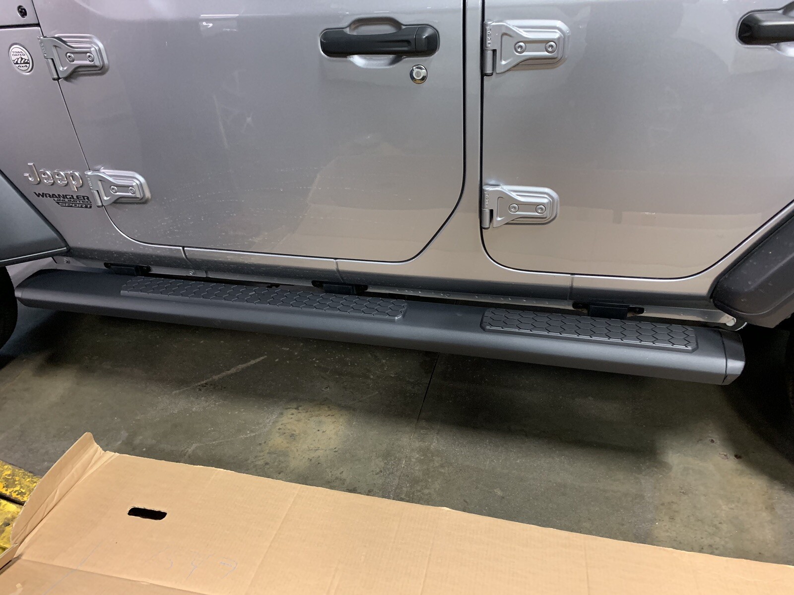 2018-2026 4 Dr Wrangler JL Genuine Mopar Step Kit  Tubular Side 82215327AB