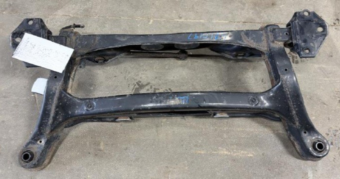 2001-2013 Toyota Highlander AWD Rear Crossmember sub frame Engine Cradle OEM