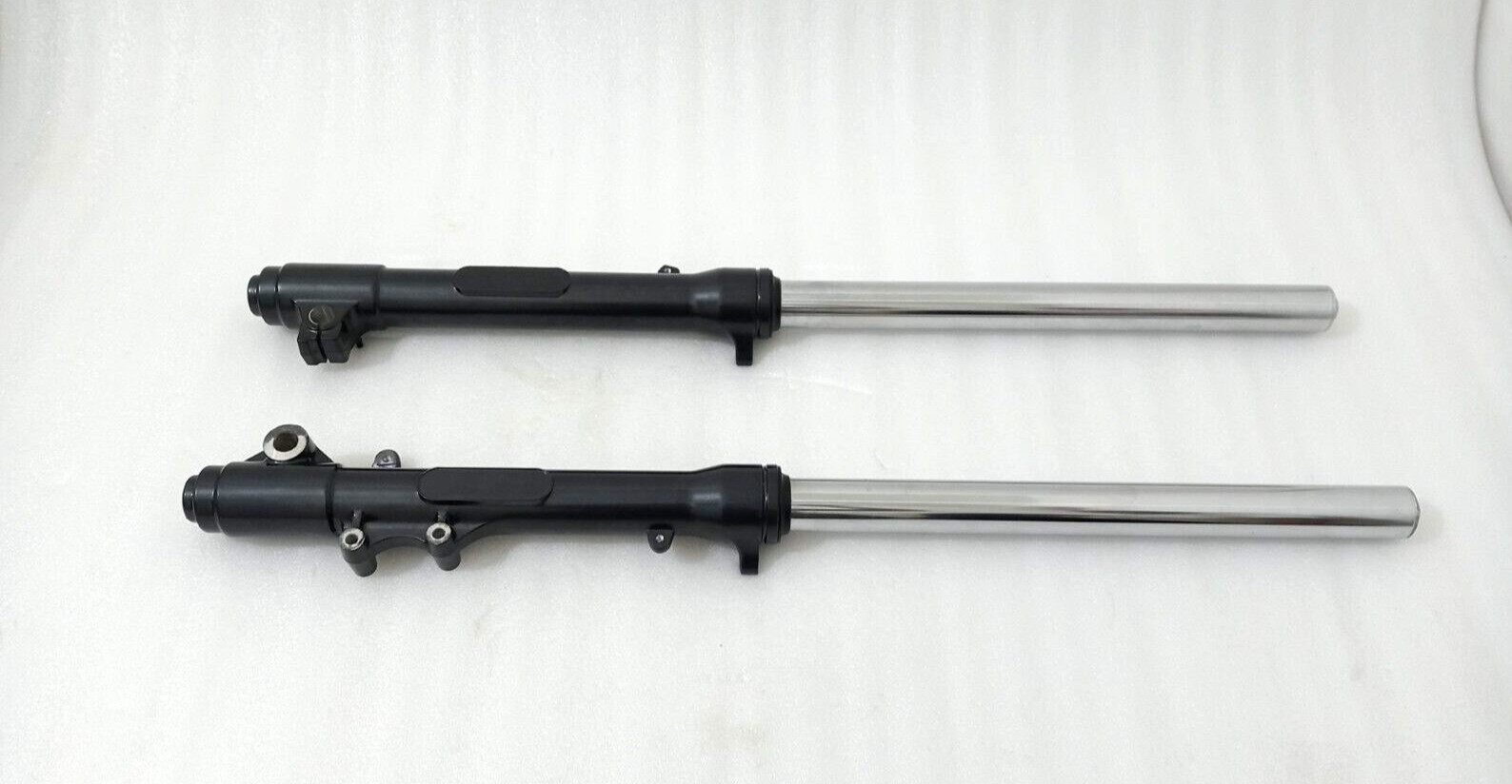 Royal Enfield ''FRONT FORK ASSEMBLY RH & LH'' For Himalayan 411 100% GENUINE