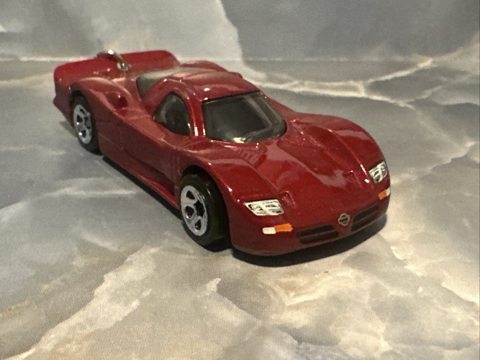 1998 Nissan R390 GT1 Red Custom Keychain Limited Edition Le Mans Race Car 1:64 1998 Nissan R390 GT1 Red Custom Keychain Limited Edition Le Mans Race Car 1:64