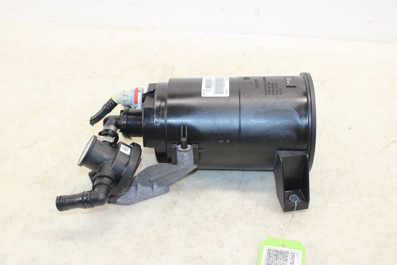2021-2026 BMW M440i Charcoal Fuel Vapor Canister OEM SE40