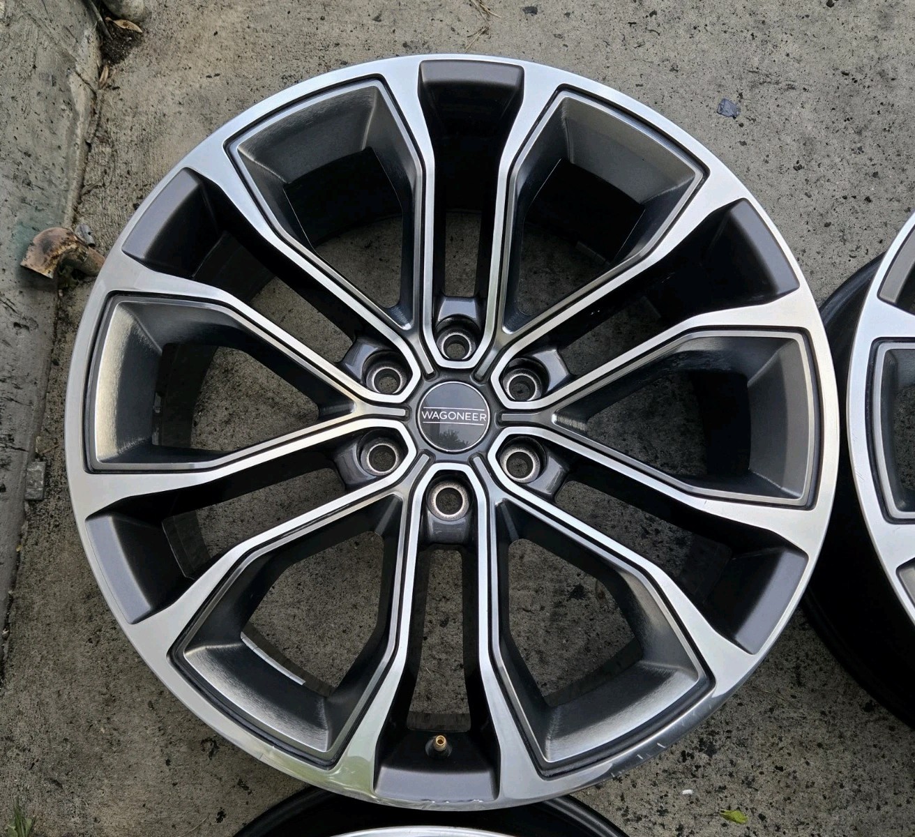 GENUINE 22x9 JEEP Factory SINGLE Machined Rim OEM Wheel 22 23 GRAND WAGONEER