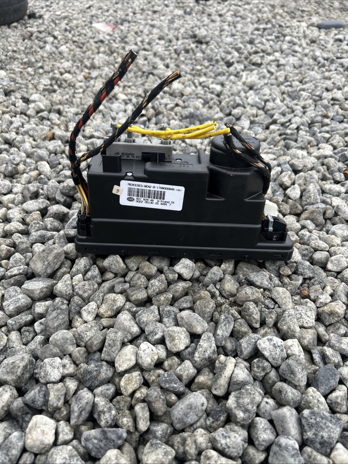 97-04 Mercedes SLK 04-08 Crossfire Central Door Lock Vacuum Pump 1708000848 . 97-04 Mercedes SLK 04-08 Crossfire Central Door Lock Vacuum Pump 1708000848 .