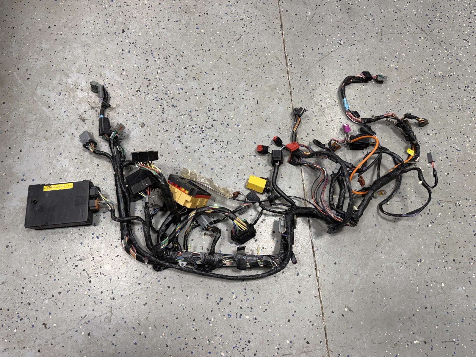 2003 2004 Mustang Svt Cobra Dash Wire Harness With Fusebox Oem