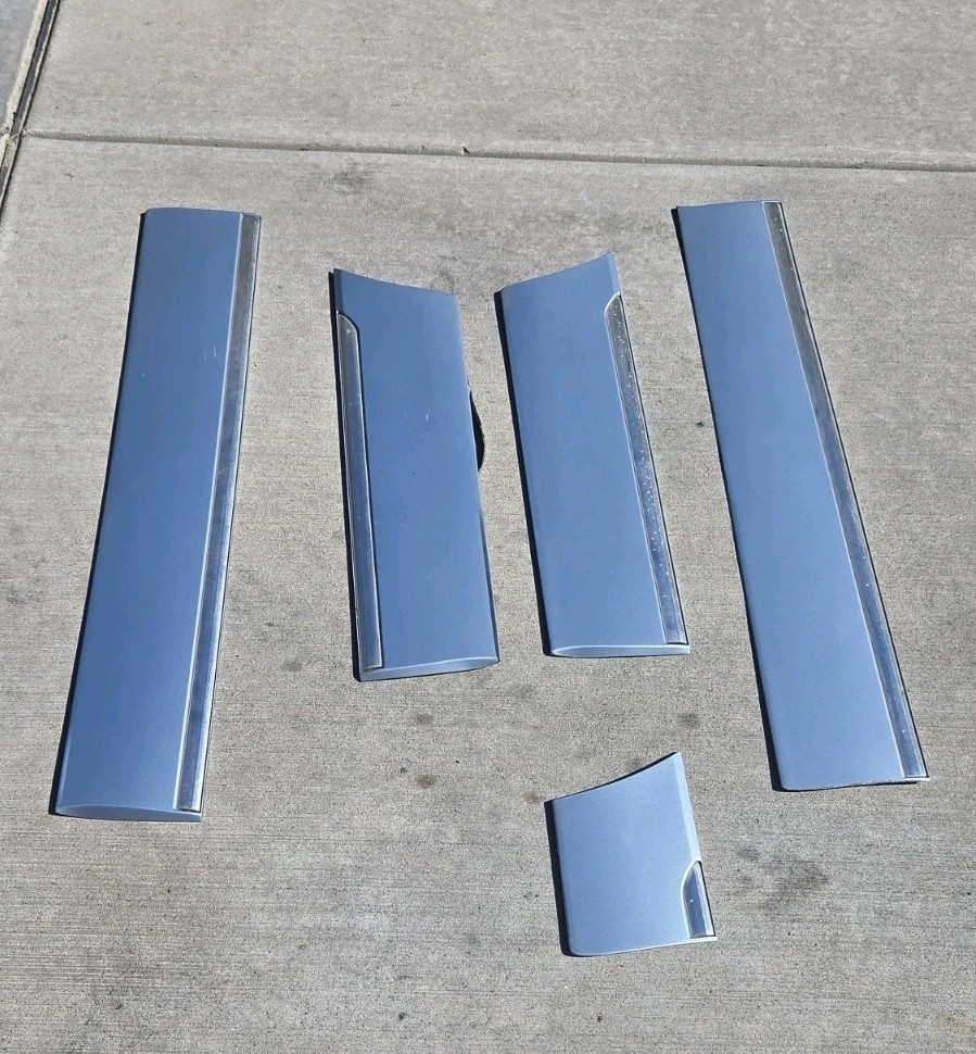 98-11 Mercury Grand Marquis Door Body Side Molding Set 7 Piece Blue