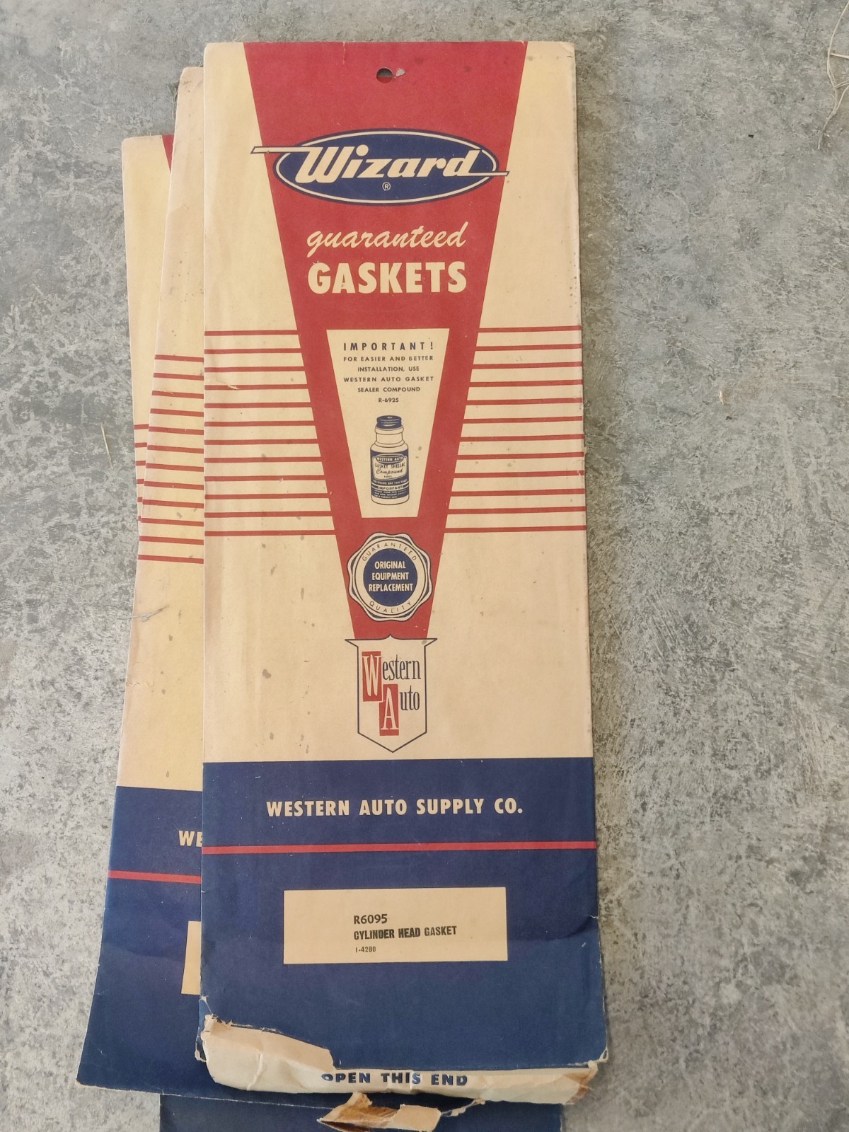 Wizard R6095 Cylinder Head Gasket Set 1954-55 Ford V8 Garage Wall Art