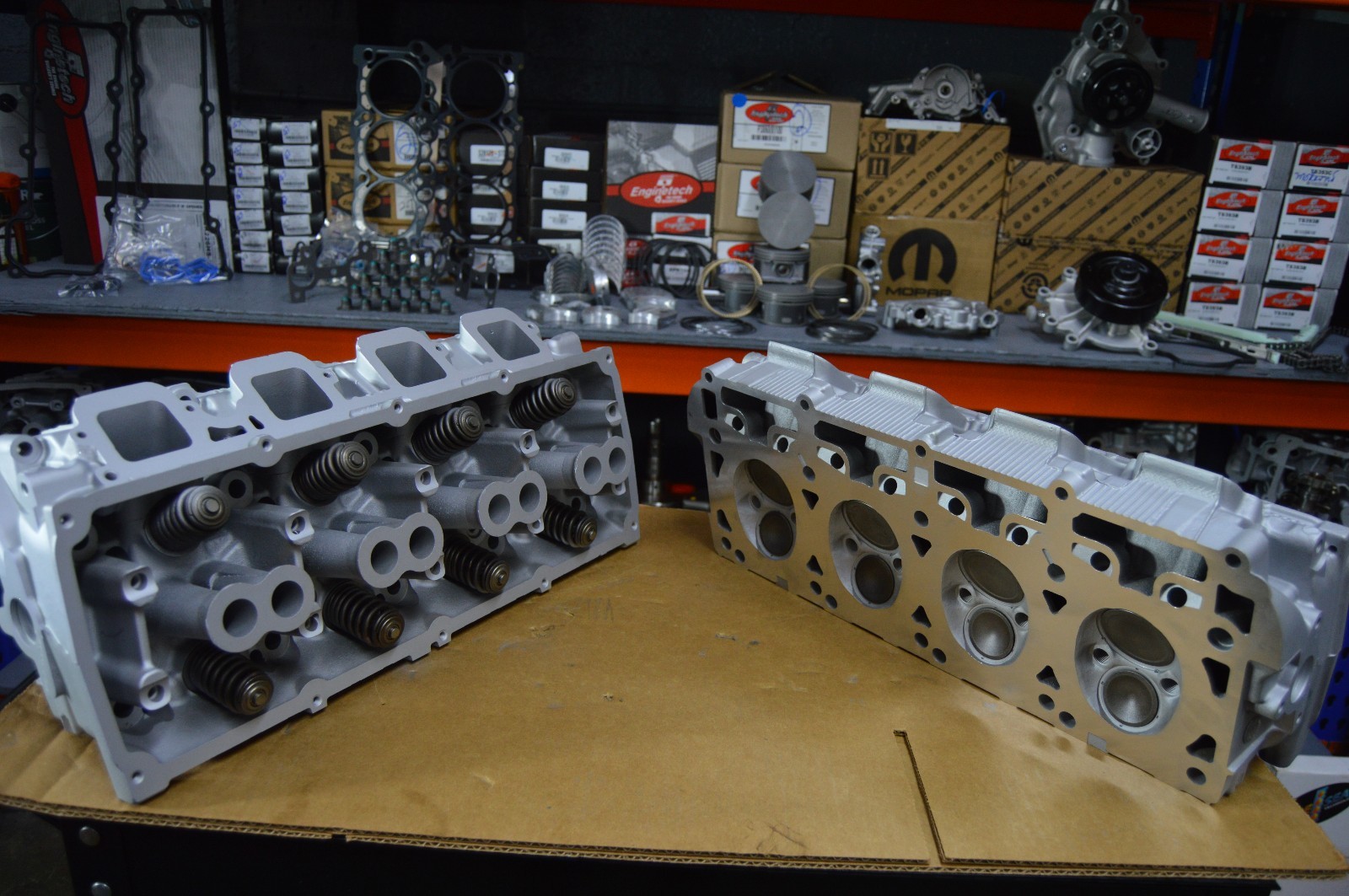 2003-2008 Chrysler Dodge & Jeep 5.7L Hemi Cylinder Head Pair Left & Right(Both)