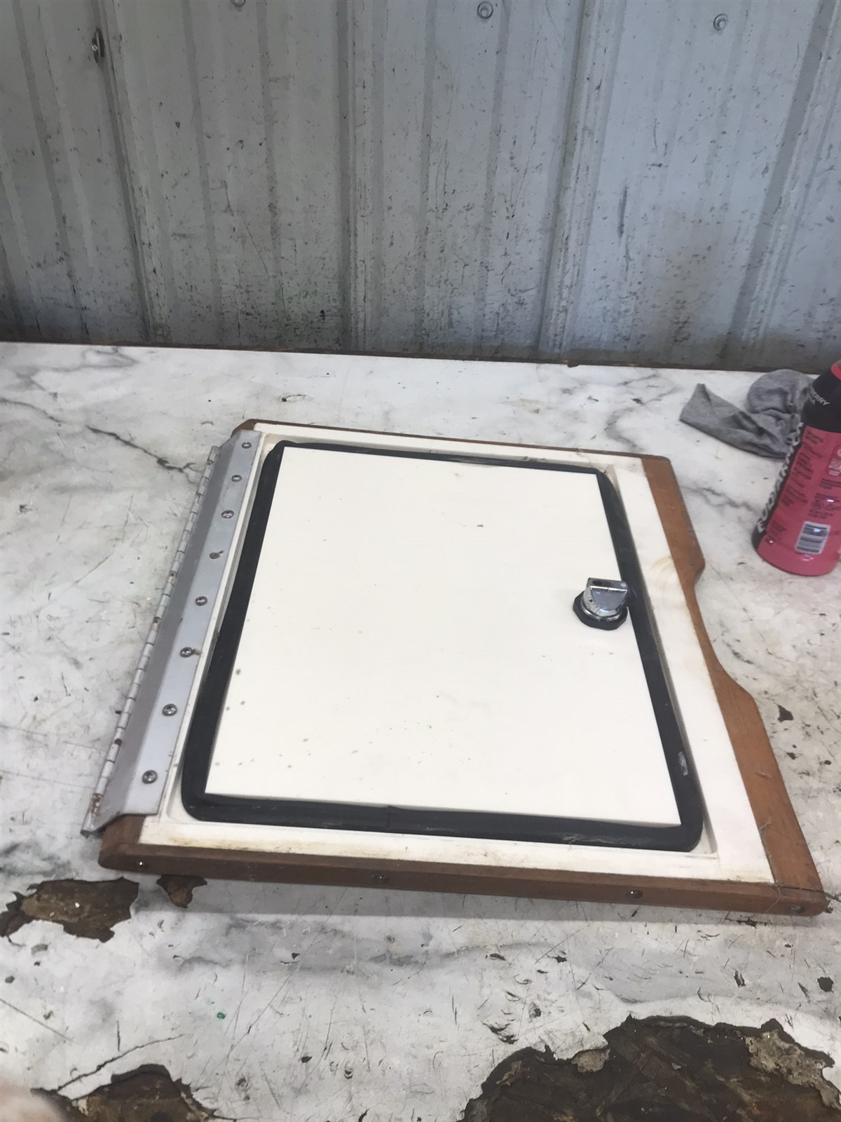 86 Sea Ray 260 Weekender Boat door hatch lid
