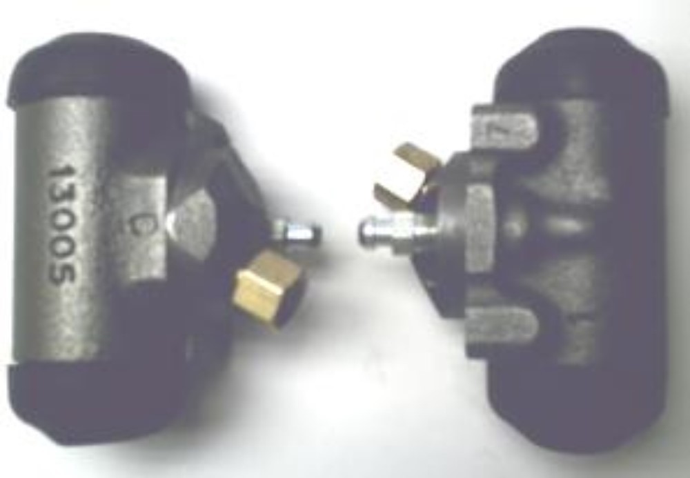 Both rear wheel cylinders for Full-Size Oldsmobile 1942 to 1966 