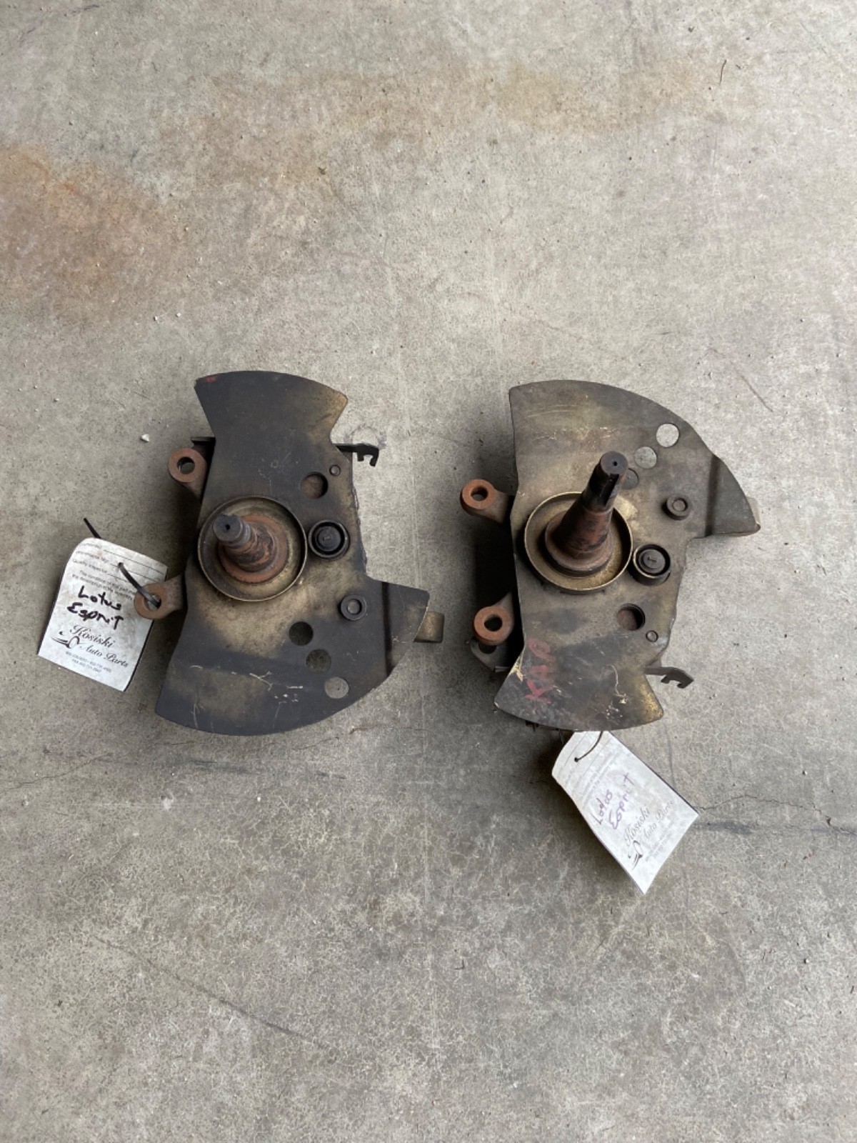 1998 Lotus Esprit Vertical Links with Steering Arm and Brake Dust Shield