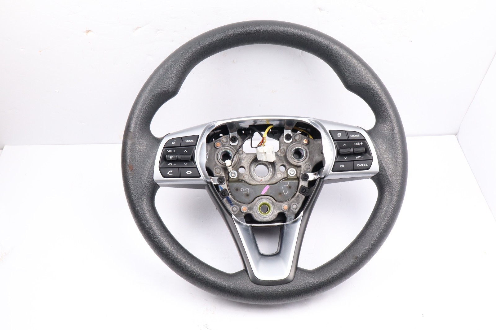 2018-2019 HYUNDAI SONATA STEERING WHEELW/ AUDIO RADIO CRUISE CONTROL SWITCH OEM