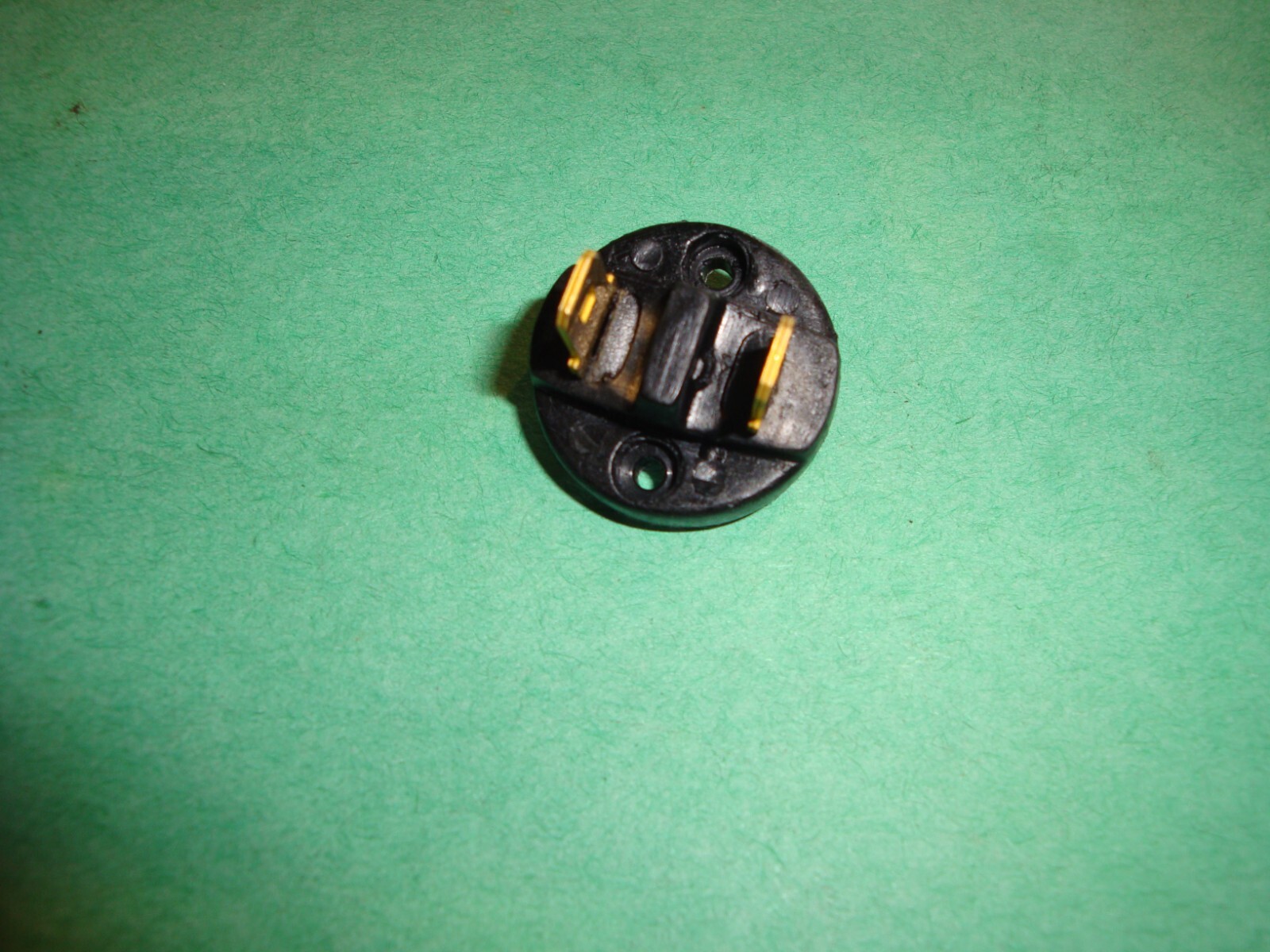 (1266) Z1 Jaguar S 1  Etype XKE ,MK2,10 S,XK150. Tachometer Generator Repair cap