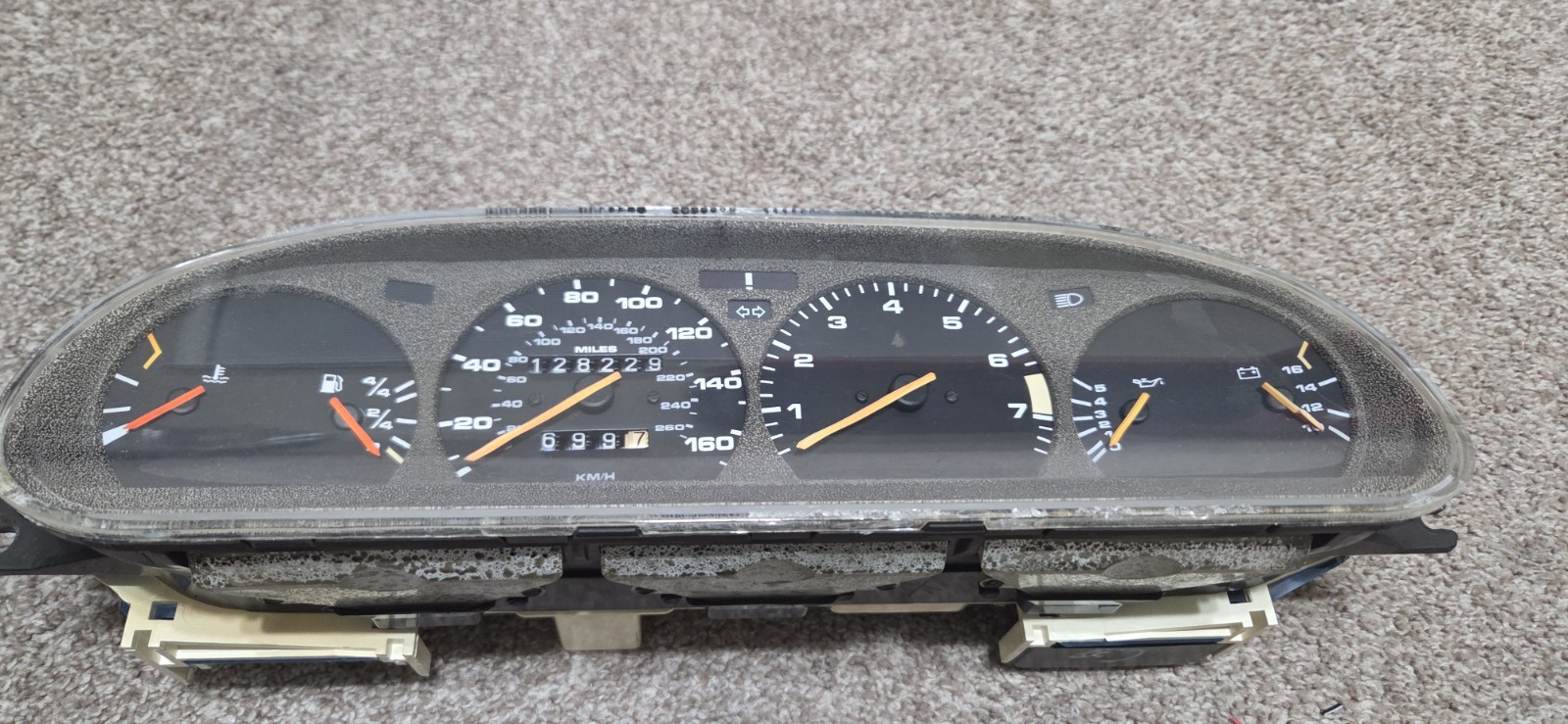 For1983-1991 Porsche Speedometer Instrument Cluster Oem From 1988 For1983-1991 Porsche Speedometer Instrument Cluster Oem From 1988