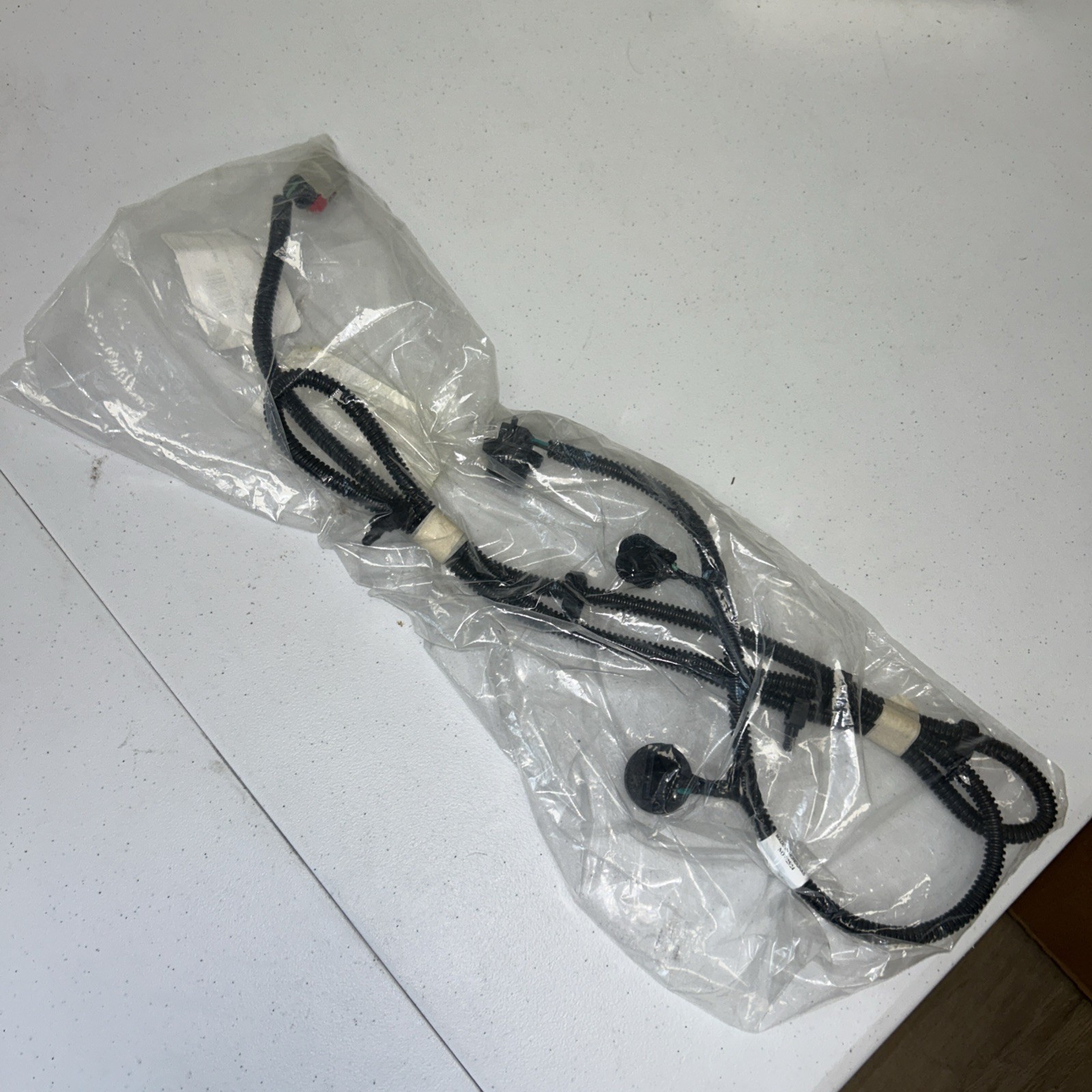 GM Genuine Tail Light Wiring Harness - GM 23295977,