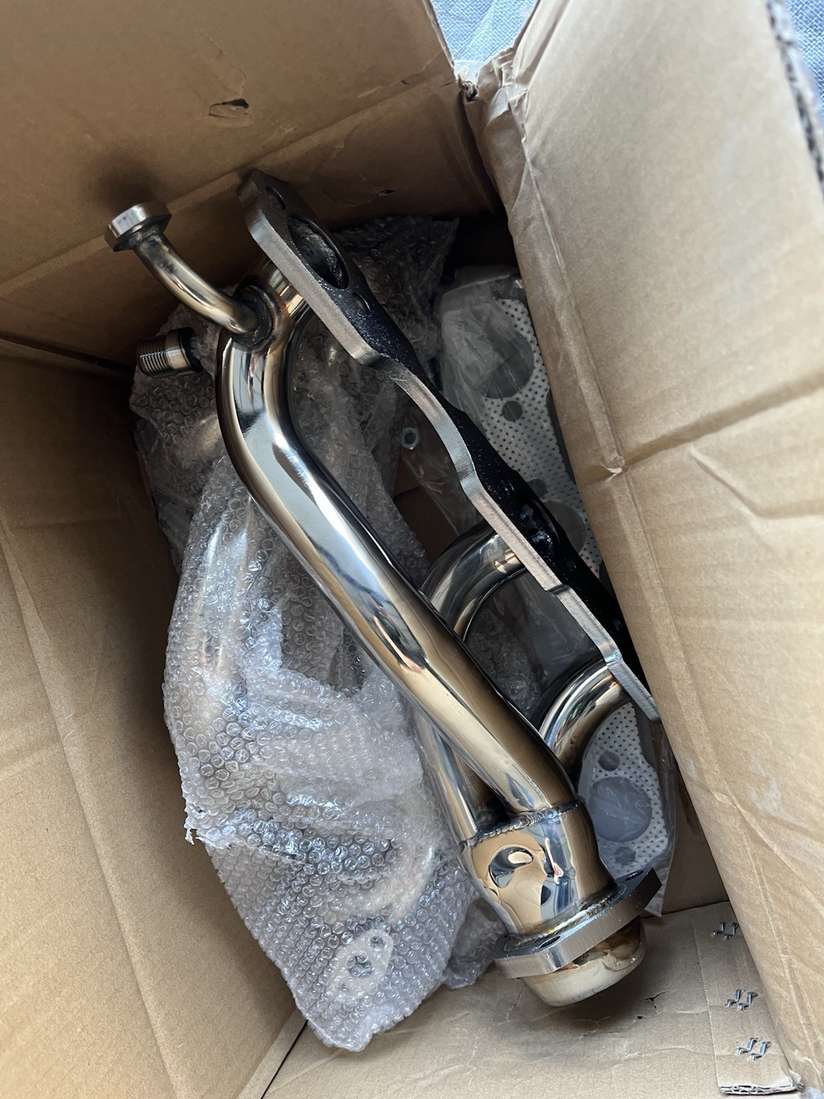 Pair stainless manifold headers for 1996–2001 Chevy S10, Blazer, or GMC Sonoma