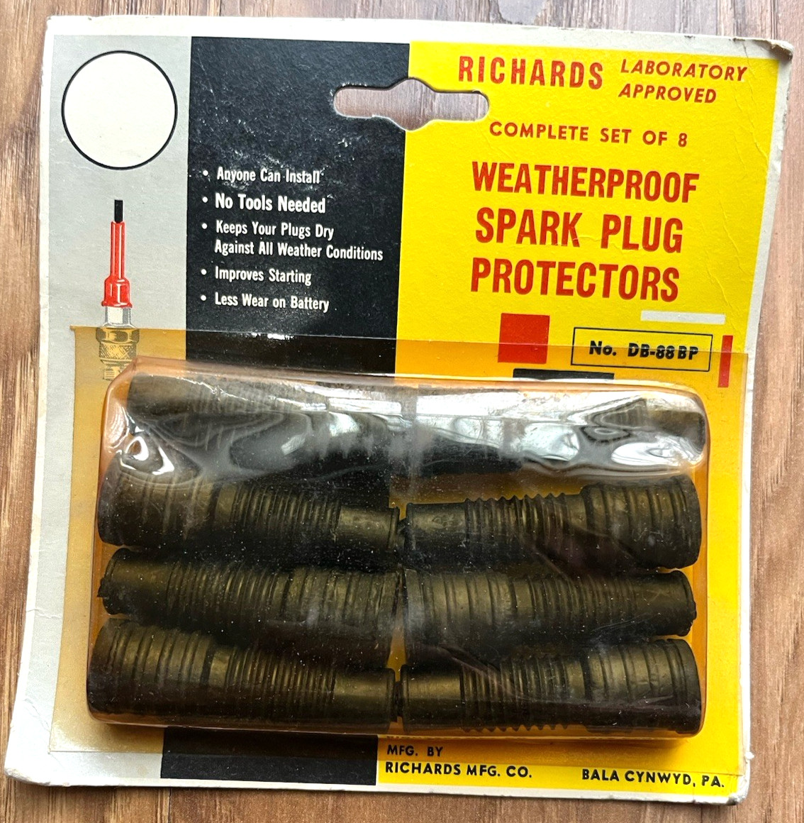 vintage richards mfg weatherproof spark plug protectors  no. DB-88BP accessory