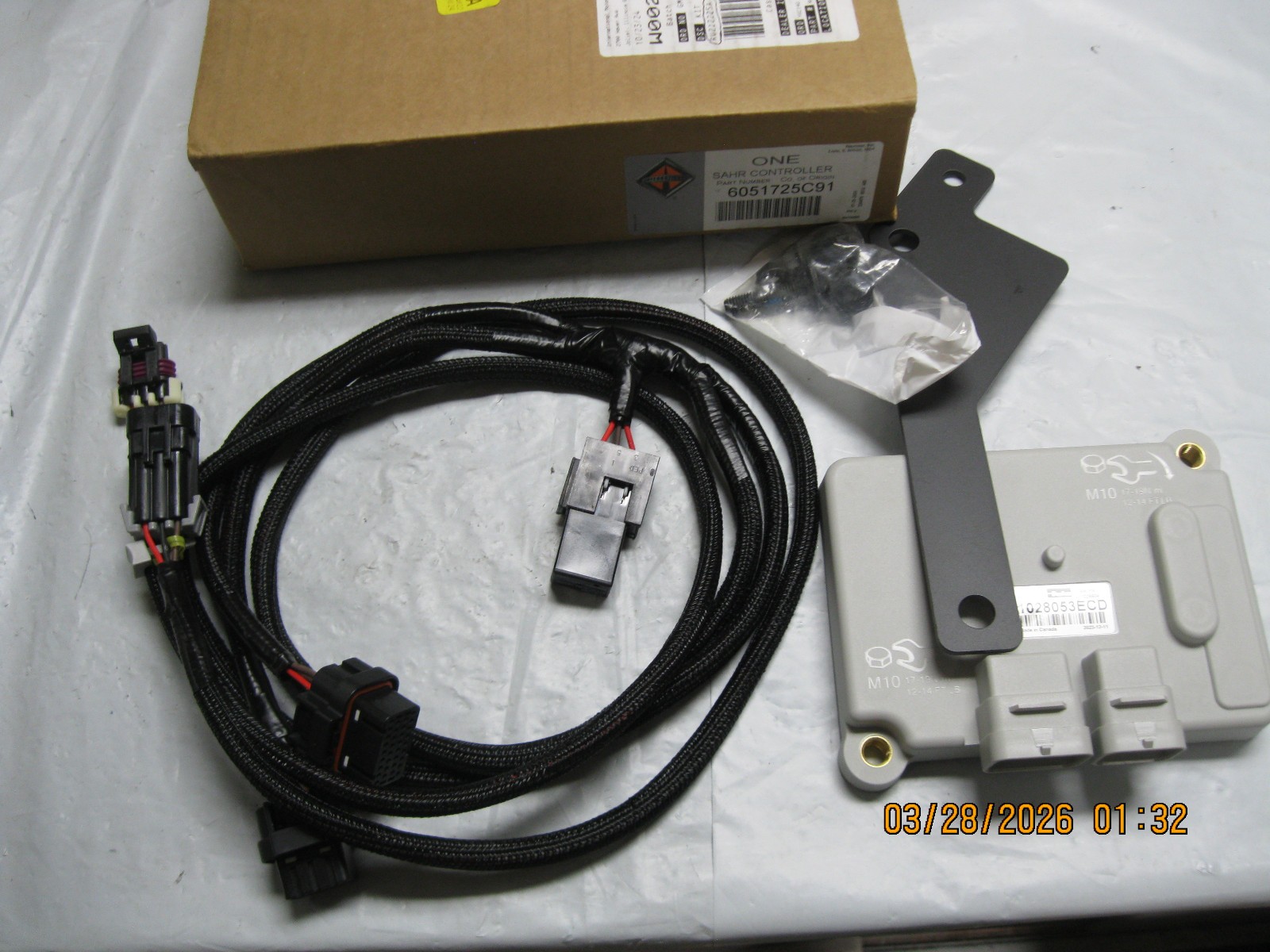 Genuine International 6051725C91 SAHR Controller Genuine International 6051725C91 SAHR Controller