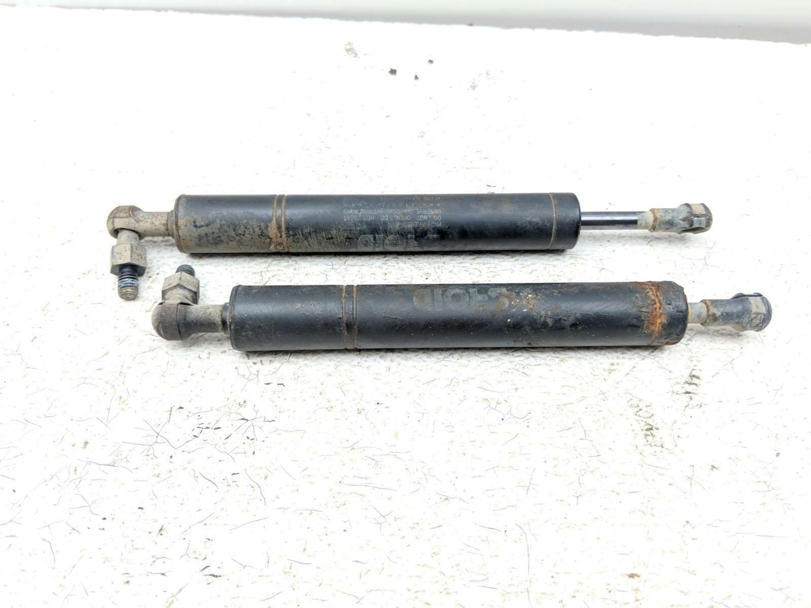 16 Honda Pioneer SXS1000 M3 Pair Rear Shock Absorbers