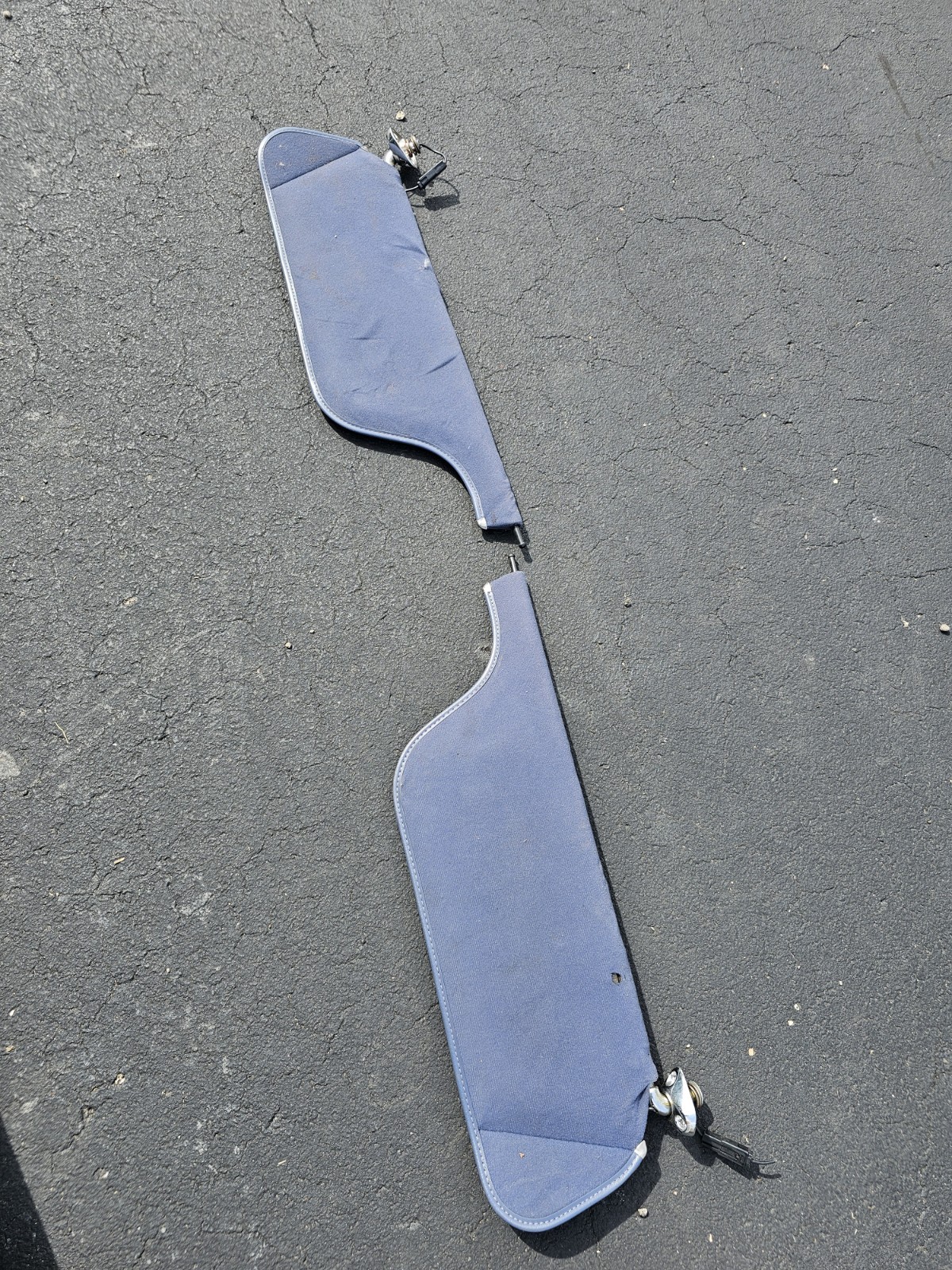 1980-1992 Cadillac Fleetwood Deville Brougham Sunvisor Sun Visor Blue 1980-92 1980-1992 Cadillac Fleetwood Deville Brougham Sunvisor Sun Visor Blue 1980-92