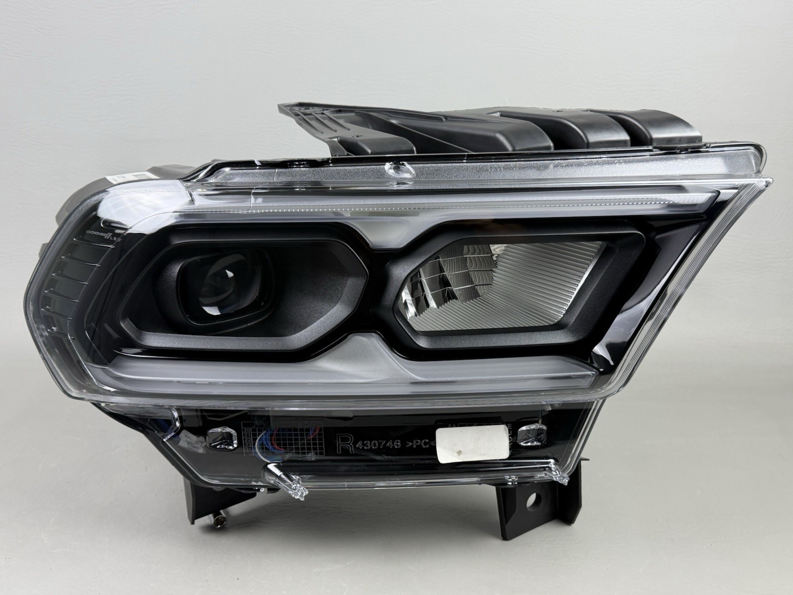 PERFECT TESTED 2021-2023 DODGE DURANGO RIGHT BLACK FULL LED HEADLIGHT OEM