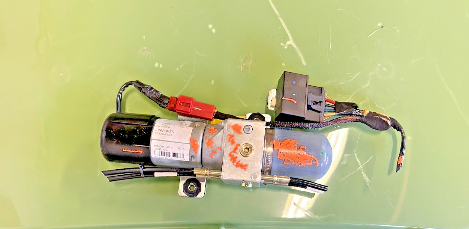 2005-2008 Chrysler PT Cruiser Convertible Top Lift Hydraulic Pump Motor TESTED