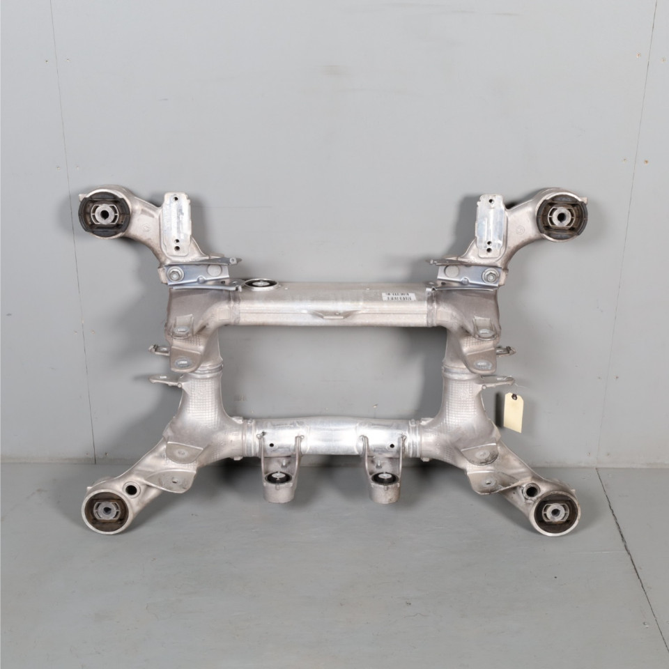 11-19 BMW 535i 550i 640i 650i Rear Suspension Crossmember 33316799103 OEM