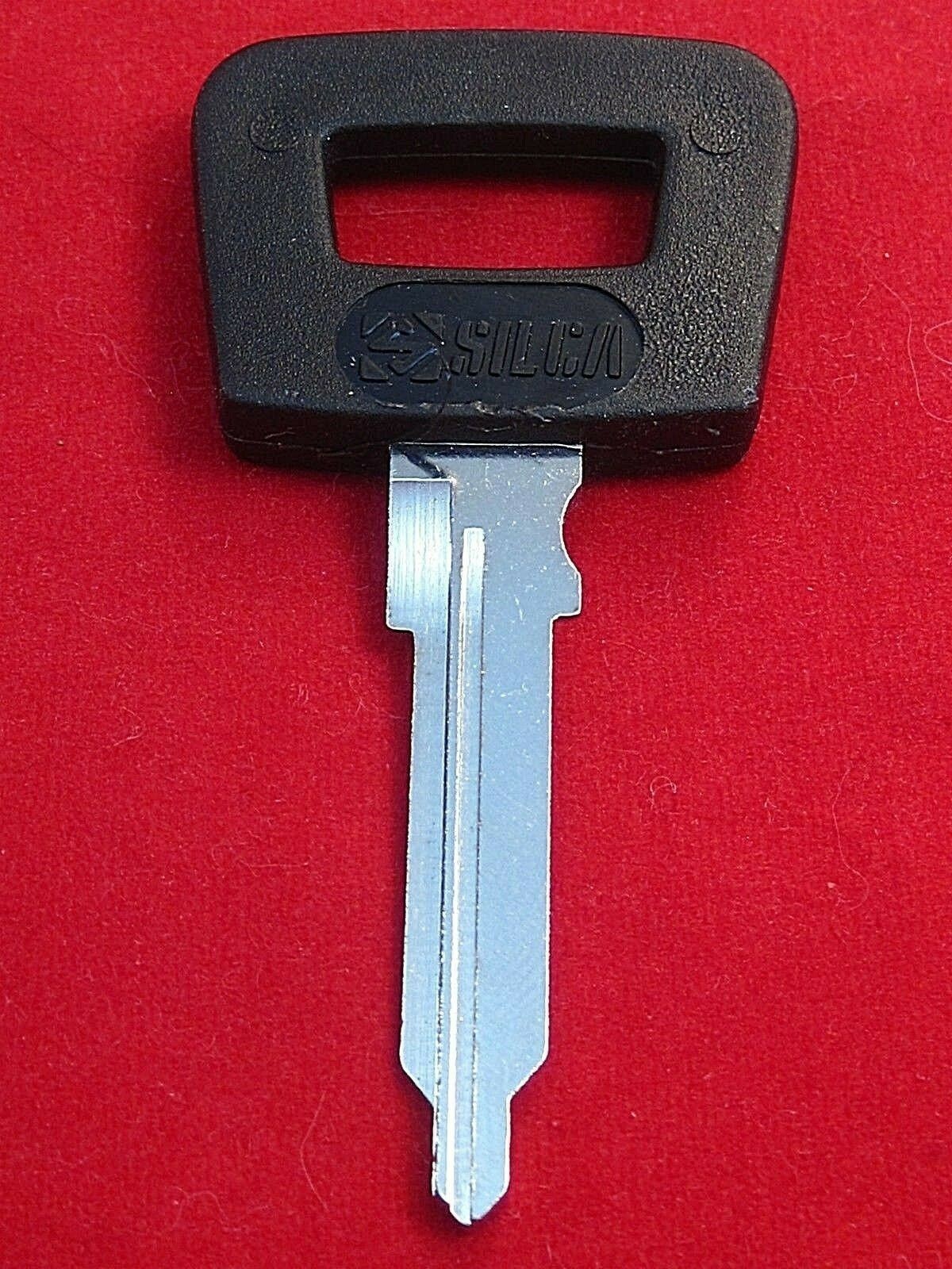 PORSCHE PO5P MASTER KEY BLANK 1970-1998 fits 911 914 912 930 Turbo Targa Carrera