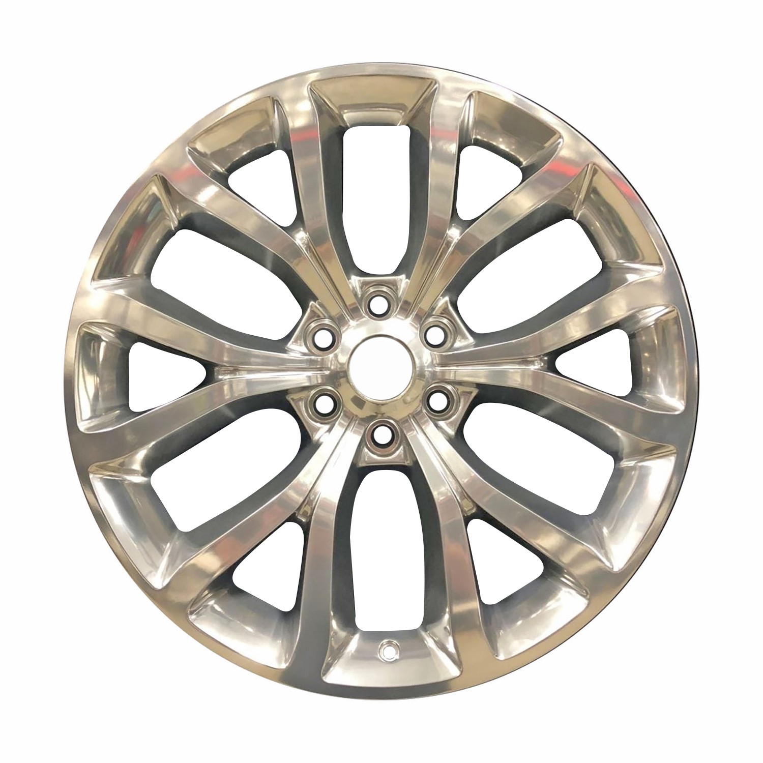 Refurbished Metallic Polished Aluminum Wheel 22 x 9.5