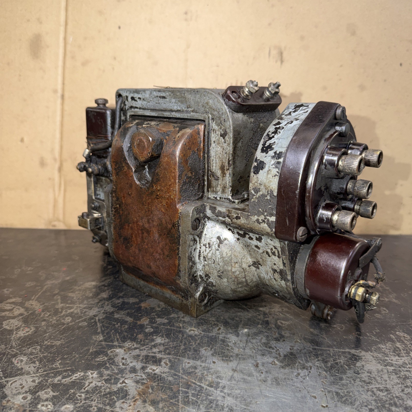 Antique Remy Electric Co Model 165 6 Volt Magneto Generator Ignition Automobile 