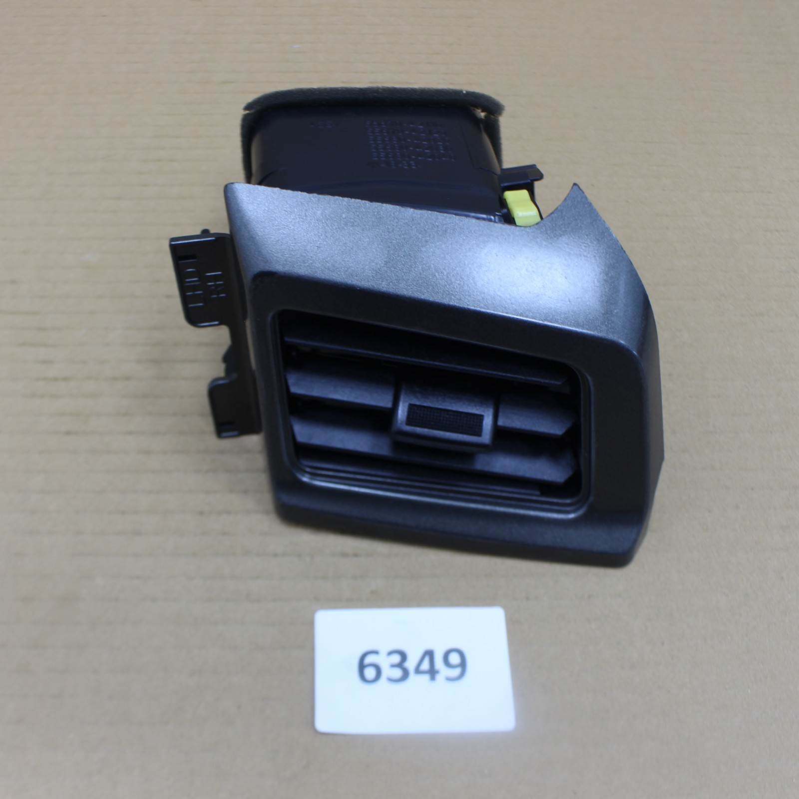 Toyota RAV4 2013-2018 OEM Dash Air Vent AC Cooling Heating Duct Panel Flow Right