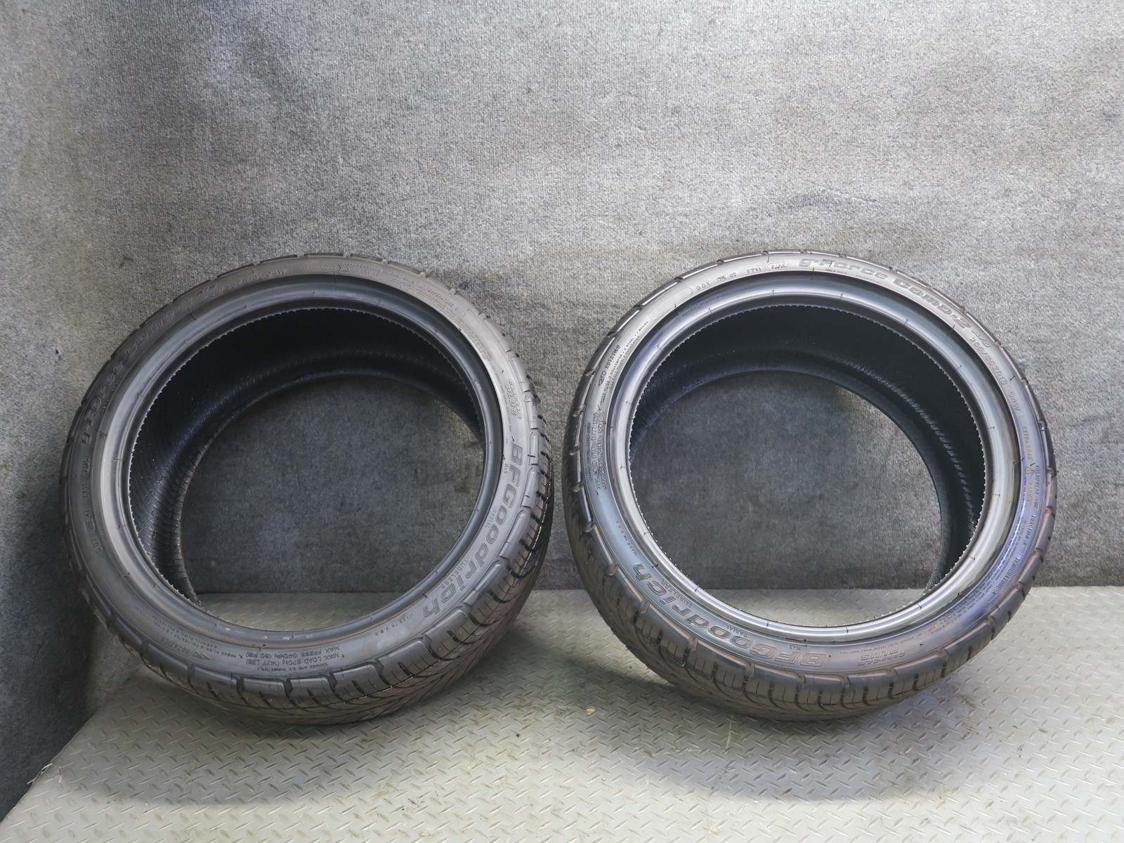 SET OF 2 BFGOODRICH G-FORCE COMP-2 A/S PLUS TIRE 255/35 R18\