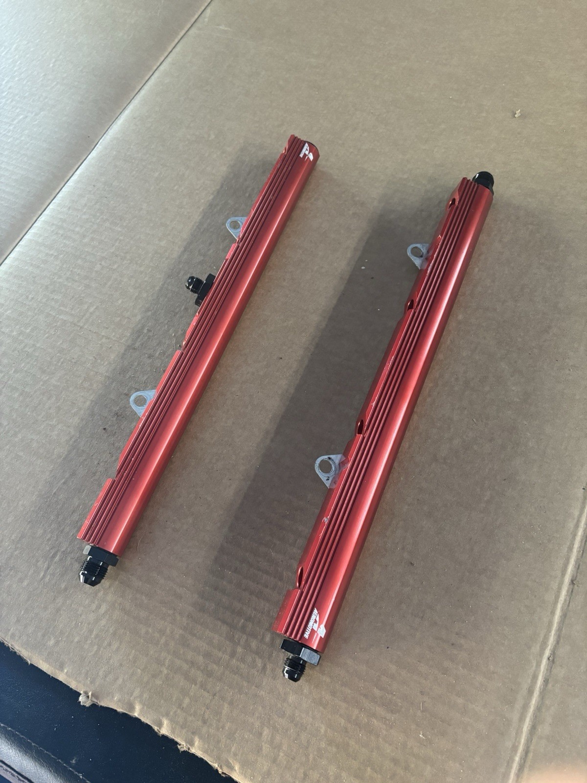 87-95 Mustang Fuel Rails  Aeromotive  New 5.0. Sold as is  comes with fittings