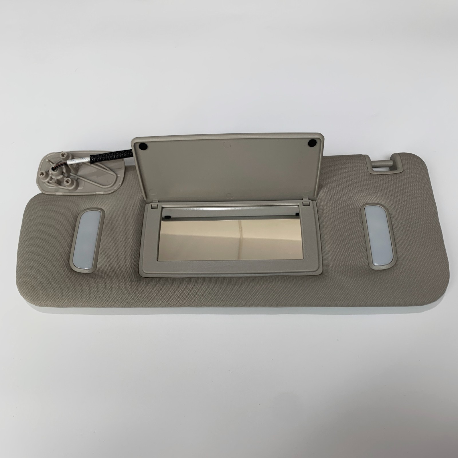 Fit For 15-19 Escalade Suburban Tahoe Yukon Interior Sun Visor W/Lighted Mirror