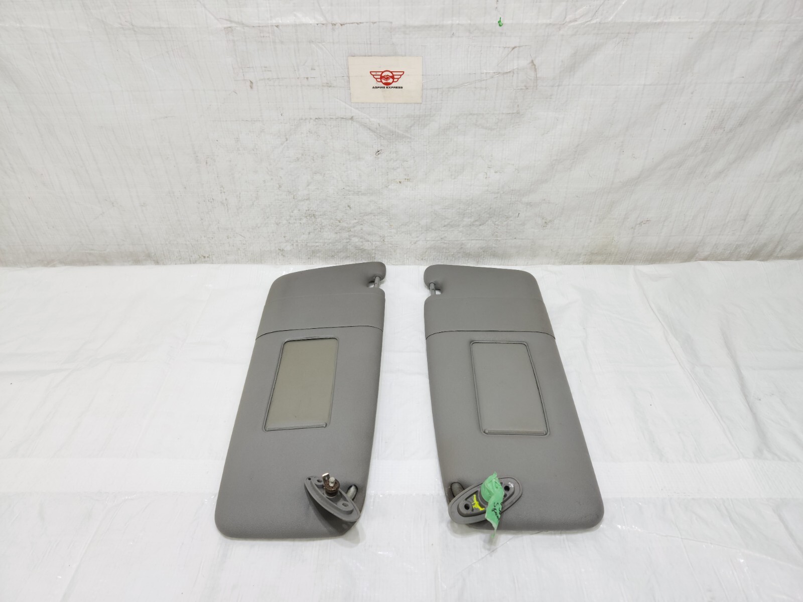 1986-1994 BMW 7 Series E32 Sun Visor Sunvisor Left Right Set Pair with Mirror