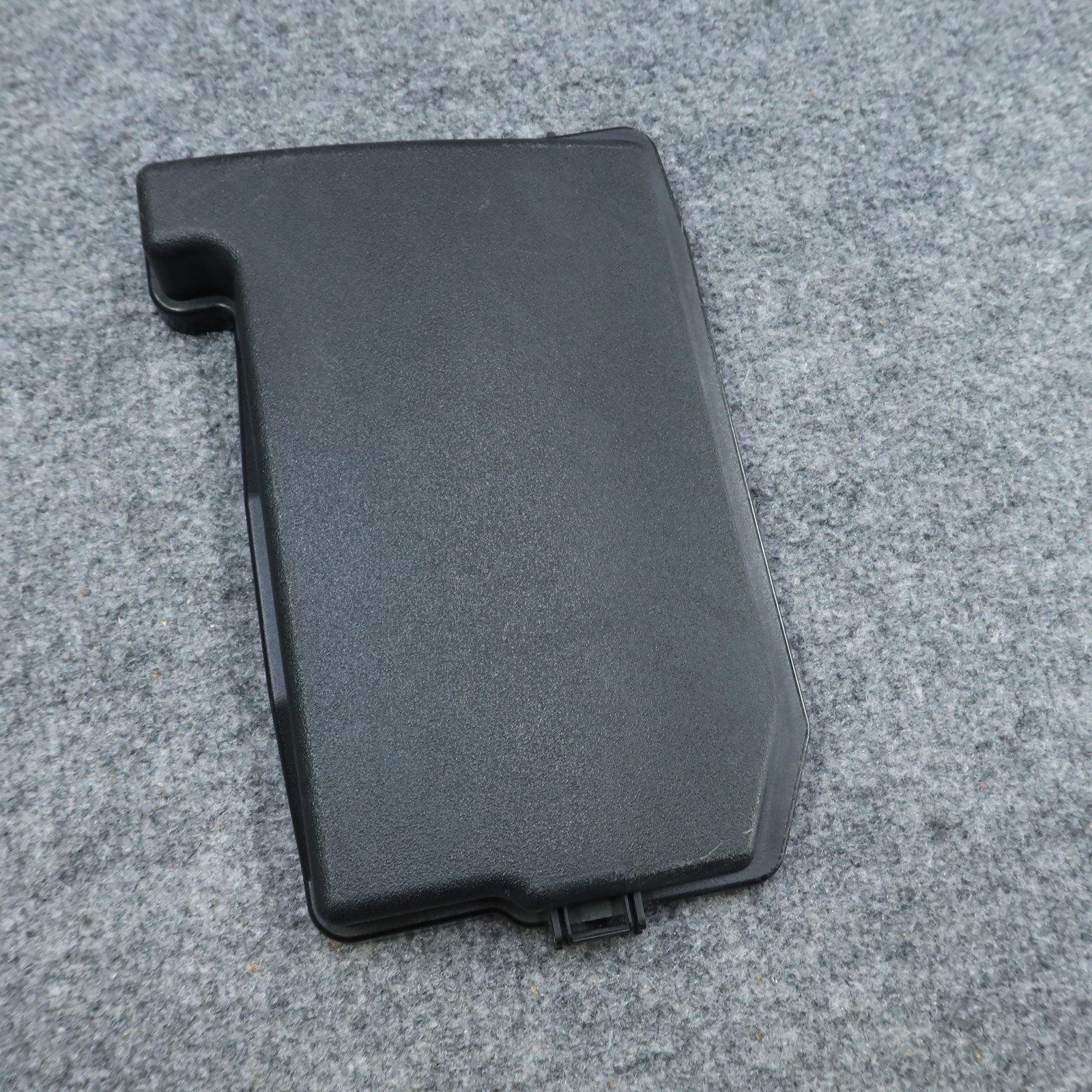 10-15 Toyota Prius Fuse Box Lid Relay Cover Black Under Hood 82662-47091 OEM