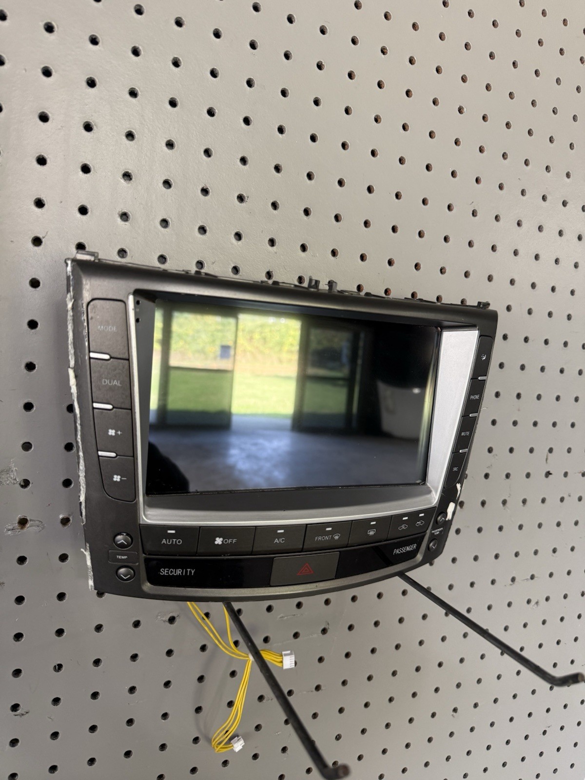 06-2009 LEXUS IS350 IS250 NAVIGATION SCREEN MONITOR STEREO CLIMATE HEADUNIT OEM
