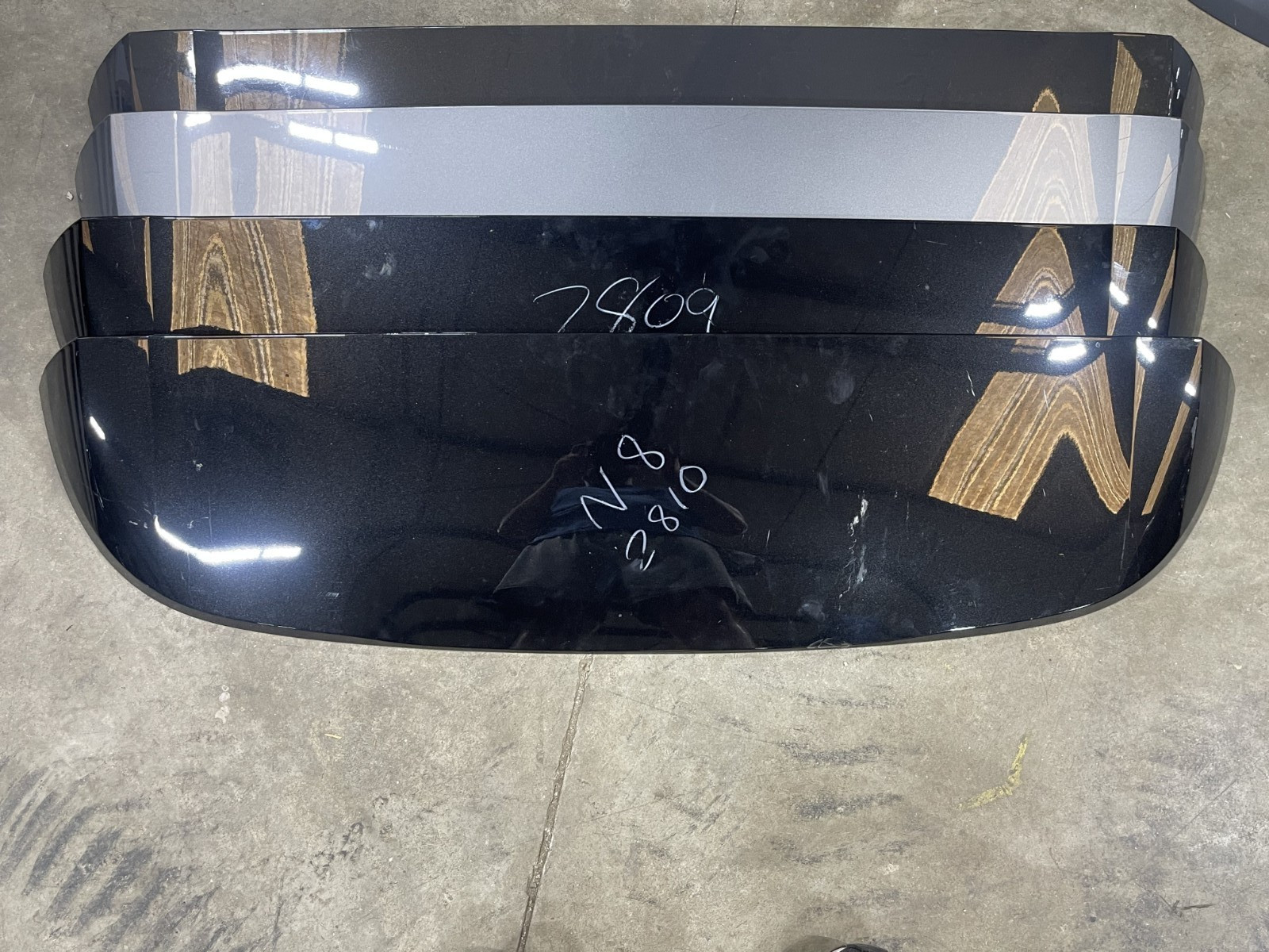 2019 - 2026 BMW X7 G07 REAR LIFTGATE SPOILER COVER 51627450608 *See Description* 2019 - 2026 BMW X7 G07 REAR LIFTGATE SPOILER COVER 51627450608 *See Description*