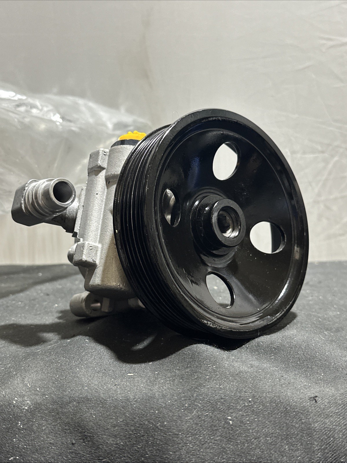 For Mercedes Benz W163 ML320 ML350 ML430 ML500 Power Steering Pump Big Sale For Mercedes Benz W163 ML320 ML350 ML430 ML500 Power Steering Pump Big Sale