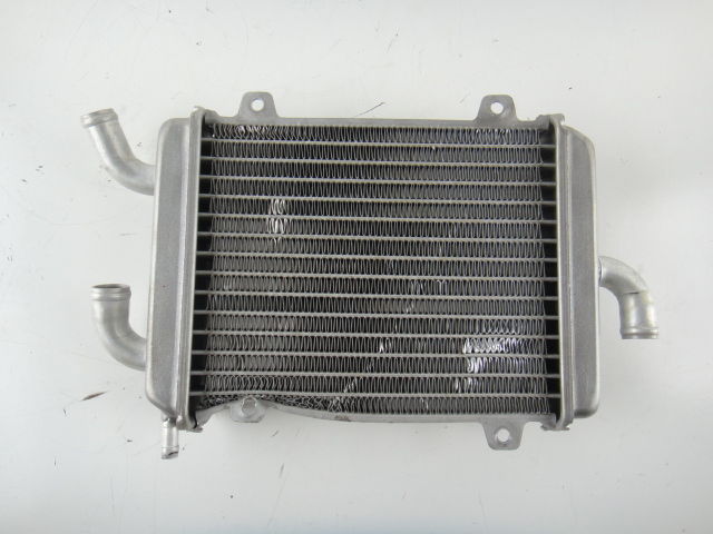 2002 Peugeot SpeedFight 2 Moped 02 Speed Fight 50cc OEM Radiator, No Leaks